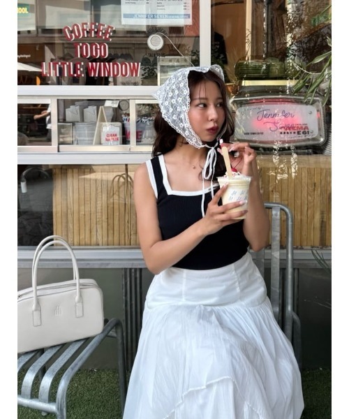 Her lip to(ハーリップトゥー)の「Sheer Pleated Tiered Skirt(スカート・レディース・ベージュ系/ホワイト/ブラック・S/M)」の15枚目の写真