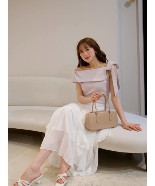 Her lip to(ハーリップトゥー)の「Sheer Pleated Tiered Skirt(スカート・レディース・ベージュ系/ホワイト/ブラック・S/M)」の14枚目の写真