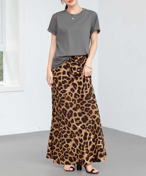 DAY CLOSET(デイ クローゼット)の「【接触冷感】きれいめ半袖クルーネックベーシックTシャツ レディース(Tシャツ/カットソー・レディース・ホワイト/グレー/ブラック・L/M)」の13枚目の写真