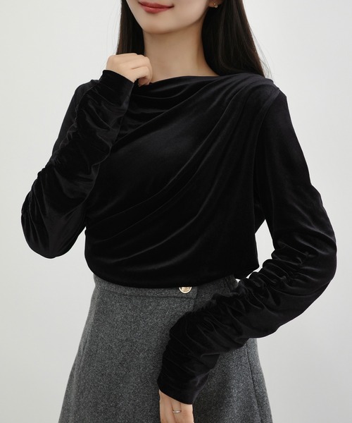 CENEA(セネア)の「【薄手】ドレープベロアトップス(Tシャツ/カットソー・レディース・チャコール/モカ/ブラック・LARGE/MEDIUM/SMALL)」の6枚目の写真
