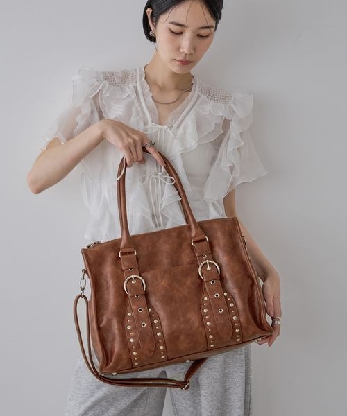 JEANASIS（ジーナシス）の「アンティークスタッズトート/576824（トートバッグ・レディース・ブラック/カーキ系/ブラウン・FREE）」の9枚目の写真