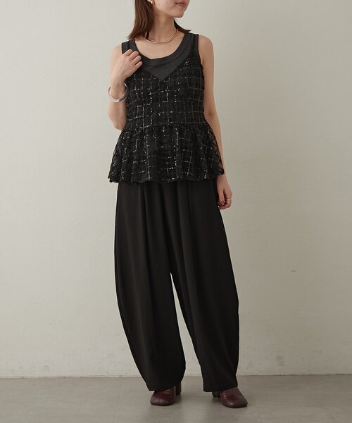 Omekashi(オメカシ)の「ストレッチシフォンボリュームパンツ(その他パンツ・レディース・ブラック/チャコールグレー・FREE)」の3枚目の写真