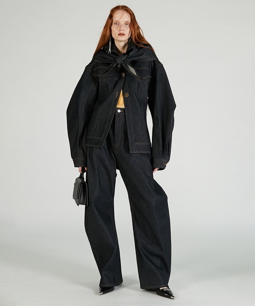 Pre-Order】ハイウエストカーブデニム / High-waisted Curved Denim