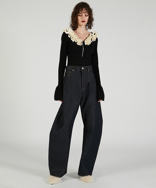 Pre-Order】ハイウエストカーブデニム / High-waisted Curved Denim