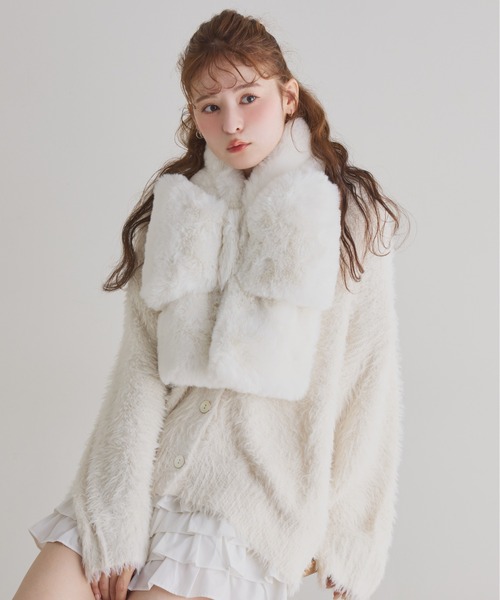 one after another NICE CLAUP(ワンアフターアナザーナイスクラップ)の「リボンティペット(マフラー・レディース・グレー/オフホワイト/ブラック・FREE)」の9枚目の写真