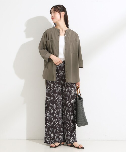SHOO・LA・RUE(シューラルー)の「【S-LL/洗濯後しわになりにくい】コットン風 前あきドルマンブラウス(シャツ/ブラウス・レディース・ブラック/カーキ/ナチュラル/オレンジ・01/02/03/04)」の21枚目の写真