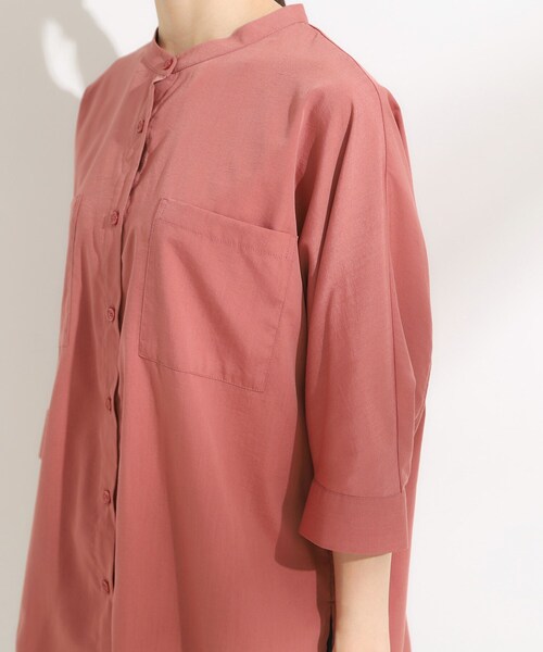 SHOO・LA・RUE(シューラルー)の「【S-LL/洗濯後しわになりにくい】コットン風 前あきドルマンブラウス(シャツ/ブラウス・レディース・ブラック/カーキ/ナチュラル/オレンジ・01/02/03/04)」の13枚目の写真
