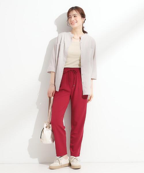 SHOO・LA・RUE(シューラルー)の「【S-LL/洗濯後しわになりにくい】コットン風 前あきドルマンブラウス(シャツ/ブラウス・レディース・ブラック/カーキ/ナチュラル/オレンジ・01/02/03/04)」の16枚目の写真
