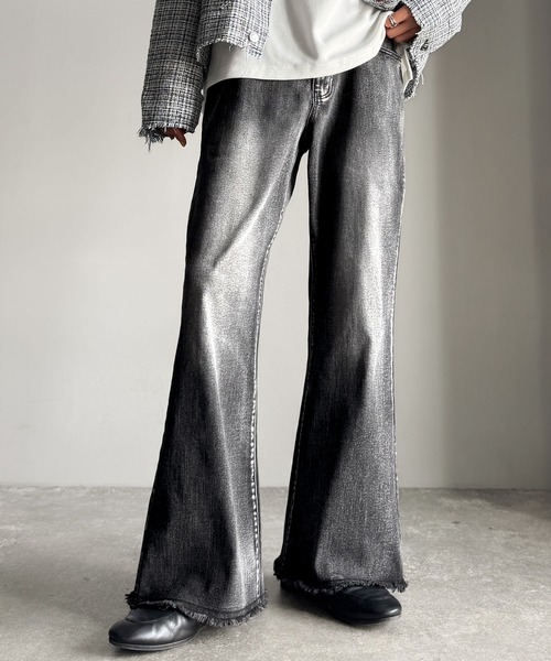 Classical Origin（クラシカルオリジン）の「ブラスト＆裾フリンジ加工ストレッチ素材スリムフレアデニムパンツ／Blasted & Fringed Stretch Slim Flare Denim Pants（デニムパンツ・メンズ・インディゴブルー/ブラック/ブルー・LARGE/MEDIUM/SMALL）」の19枚目の写真