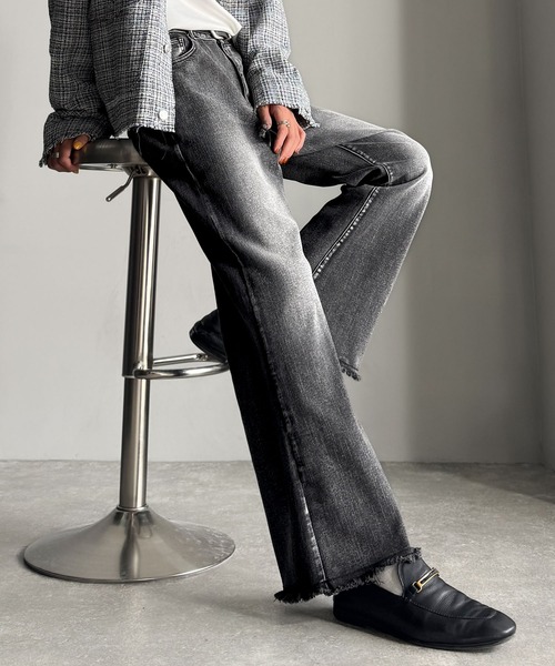 Classical Origin（クラシカルオリジン）の「ブラスト＆裾フリンジ加工ストレッチ素材スリムフレアデニムパンツ／Blasted & Fringed Stretch Slim Flare Denim Pants（デニムパンツ・メンズ・インディゴブルー/ブラック/ブルー・LARGE/MEDIUM/SMALL）」の18枚目の写真