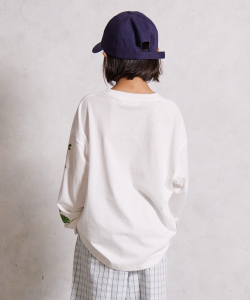 PAIRMANON STREET（ペアマノンストリート）の「【綿100%】袖プリント 長袖 Tシャツ【PAIRMANON STREET】（Tシャツ/カットソー・キッズ・ベージュ/ネイビー/ブラック系その他4/ホワイト/ホワイト系その他/ホワイト系その他3/レッド/ベージュ系その他/イエロー/ミント/ブラック系その他/ブラック系その他3/ブラック/ブラック系その他2・160/100/120/90/110/140/150/130）」の16枚目の写真