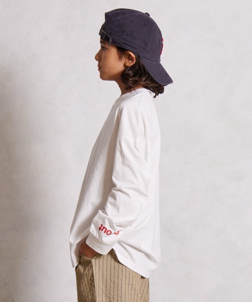 PAIRMANON STREET（ペアマノンストリート）の「【綿100%】袖プリント 長袖 Tシャツ【PAIRMANON STREET】（Tシャツ/カットソー・キッズ・ベージュ/ネイビー/ブラック系その他4/ホワイト/ホワイト系その他/ホワイト系その他3/レッド/ベージュ系その他/イエロー/ミント/ブラック系その他/ブラック系その他3/ブラック/ブラック系その他2・160/100/120/90/110/140/150/130）」の19枚目の写真