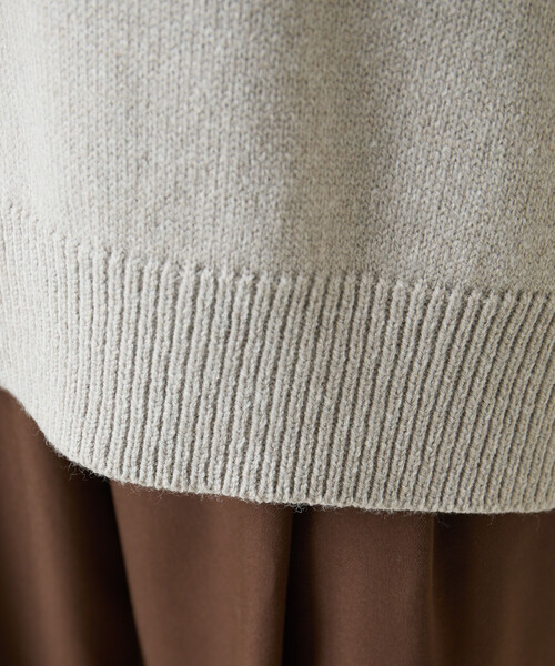 FREAK'S STORE（フリークスストア）の「限定展開　ポロ襟 スキッパー ニット プルオーバー（ニット/セーター・レディース・グレー/ナチュラル/ブラック/ネイビー/グリーン/レッド/ブラウン・ﾌﾘ-）」の8枚目の写真