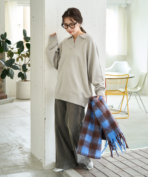 FREAK'S STORE（フリークスストア）の「限定展開　ポロ襟 スキッパー ニット プルオーバー（ニット/セーター・レディース・グレー/ナチュラル/ブラック/ネイビー/グリーン/レッド/ブラウン・ﾌﾘ-）」の12枚目の写真