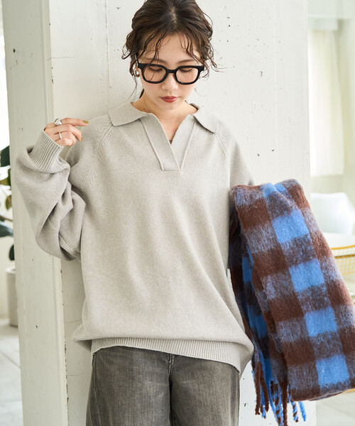 FREAK'S STORE（フリークスストア）の「限定展開　ポロ襟 スキッパー ニット プルオーバー（ニット/セーター・レディース・グレー/ナチュラル/ブラック/ネイビー/グリーン/レッド/ブラウン・ﾌﾘ-）」の14枚目の写真