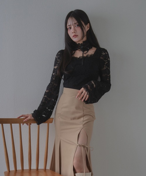 M DOLLY(エムドリー)の「flower lace serica ribbon tops / フラワーレースセリカリボントップス(その他トップス・レディース・ホワイト/ブラック・FREE)」の11枚目の写真