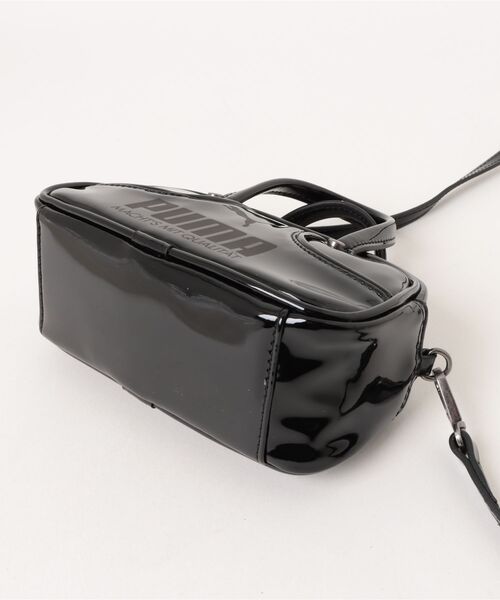 Heather(ヘザー)の「【PUMA / プーマ】マイクログリップBAG 291992(ショルダーバッグ・レディース・ブラック/レッド・ONE SIZE)」の19枚目の写真