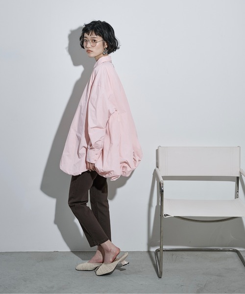 THE YOn（ザヨン）の「バルーンヘムミニシャツOP（シャツワンピース・レディース・ブラック/ライトグレー/アイボリー/サックスブルー/ピンク・FREE）」の8枚目の写真