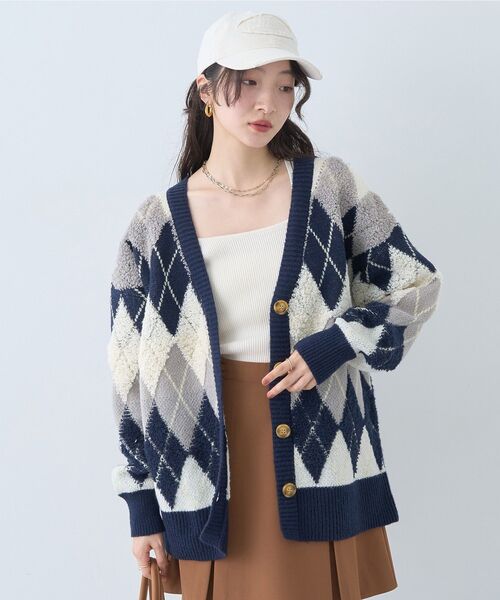 earth music&ecology(アースミュージックアンドエコロジー)の「ループ編みアーガイルカーディガン(カーディガン/ボレロ・レディース・モカ/ネイビー/グレー・FREE)」の17枚目の写真