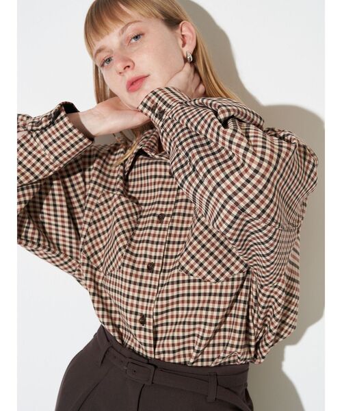 ELENDEEK（エレンディーク）の「バラエティマテリアルオーバーシャツ（シャツ/ブラウス・レディース・オフホワイト/その他1/ブラウン・FREE）」の12枚目の写真