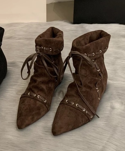セール】ヴィンテージ感漂うスエード風レースアップブーツ(3色 セール】ヴィンテージ感漂うスエード風レースアップブーツ(3色