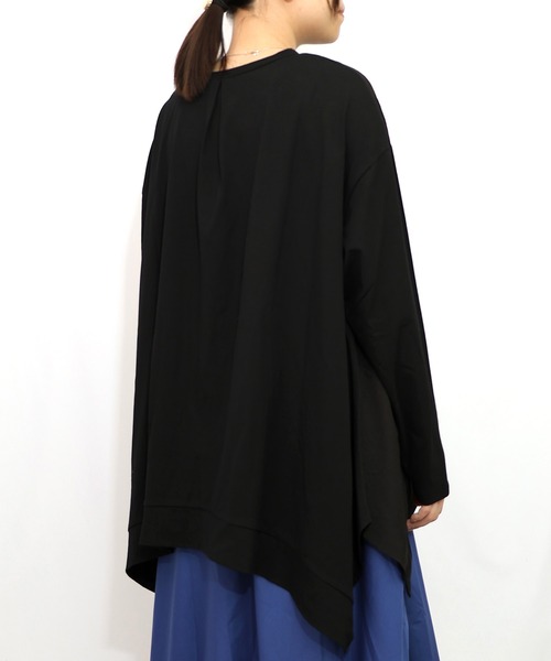 iS ScoLar（イズスカラー）の「553207：蝶花コラージュ柄 異素材切替プルオーバー（Tシャツ/カットソー・レディース・アイボリー/ブラック・M）」の14枚目の写真