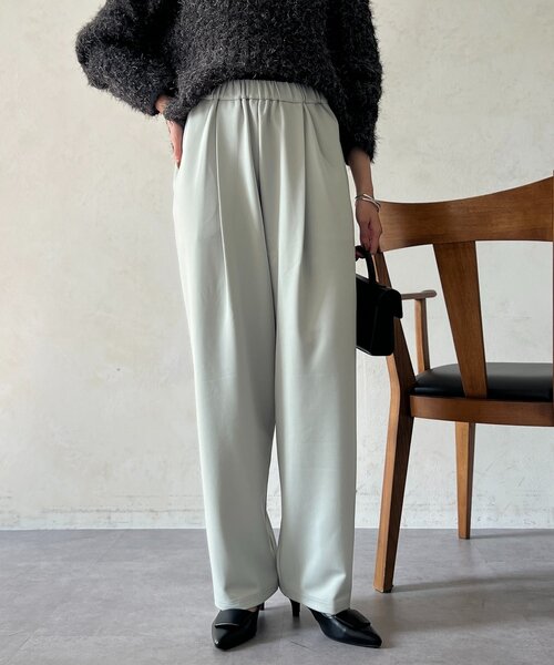 Chez toi（シェトワ）の「カットタックテーパードパンツ（その他パンツ・レディース・グリーン/ベージュ/ブラック・FREE）」の3枚目の写真