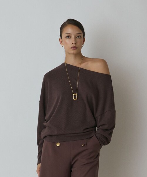 Diagram（ダイアグラム）の「アシメテレコカットトップ（Tシャツ/カットソー・レディース・レッド/ブラウン/ブラック・36）」の3枚目の写真