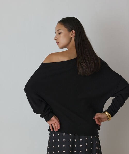 Diagram（ダイアグラム）の「アシメテレコカットトップ（Tシャツ/カットソー・レディース・レッド/ブラウン/ブラック・36）」の11枚目の写真