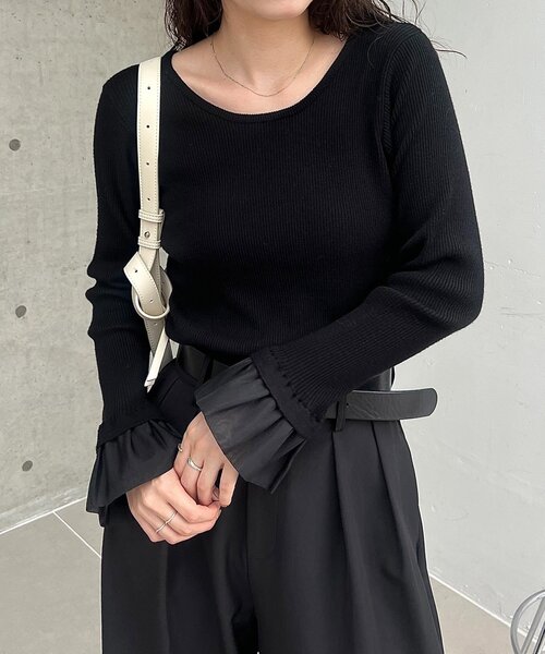 CAPRICIEUX LE'MAGE(カプリシューレマージュ)の「フレアカフスニット(ニット/セーター・レディース・ブラウン/ブラック/オフホワイト・FREE)」の2枚目の写真