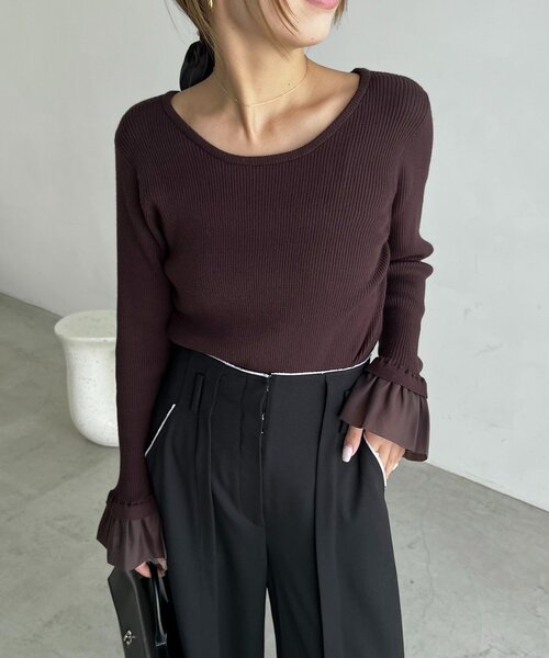 CAPRICIEUX LE'MAGE(カプリシューレマージュ)の「フレアカフスニット(ニット/セーター・レディース・ブラウン/ブラック/オフホワイト・FREE)」の15枚目の写真