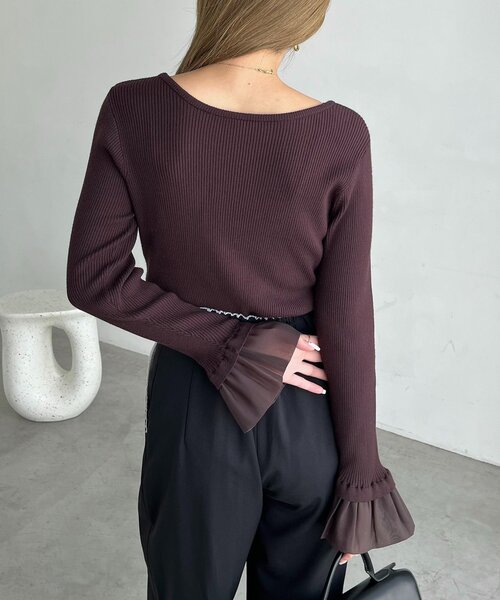 CAPRICIEUX LE'MAGE（カプリシューレマージュ）の「フレアカフスニット