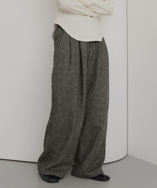 hellam（へラム）の「ツイードタックパンツ（スラックス・レディース・カーキ/ブラウン/ブラック・FREE）」の5枚目の写真