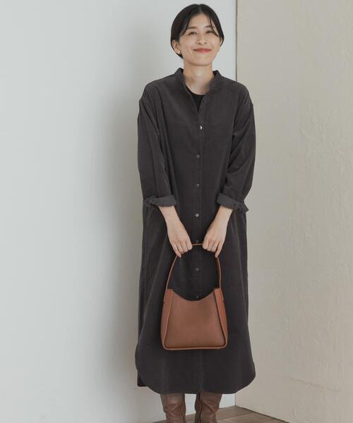 URBAN RESEARCH DOORS(アーバンリサーチドアーズ)の「『WEB/一部店舗限定カラー』『UR TECH』コーデュロイシャツワンピース(ワンピース・レディース・ベージュ/グレー/ライトブルー/オレンジ/マスタード・MEDIUM/SMALL)」の9枚目の写真