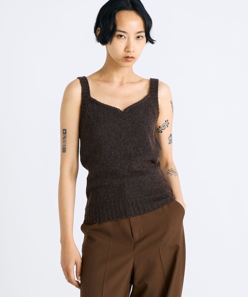 EDITION(エディション)の「ウールブークレー ニット キャミソール(ニット/セーター・レディース・キャメル/ピンク・FREE)」の4枚目の写真