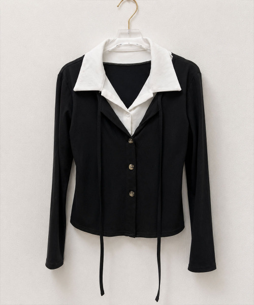 VIVID LADY(ビビッドレディー)の「レイヤード風 ショート丈 長袖 カラー付きトップス(Tシャツ/カットソー・レディース・ブラック/グレー・FREE)」の3枚目の写真