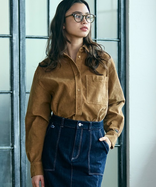 LACOSTE(ラコステ)の「オーバーサイズコーデュロイシャツ(シャツ/ブラウス・レディース・キャメル・38/40/36/34)」の10枚目の写真