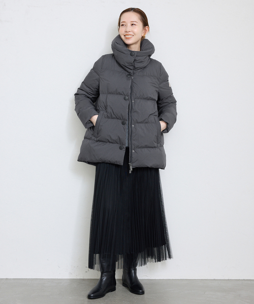 Pyrenex(ピレネックス)の「《追加》PYRENEX/ピレネックス ELAURA2 HWU036(ダウンジャケット/コート・レディース・ブラック/チャコールグレー/ライトグレー・SMALL/MEDIUM)」の10枚目の写真
