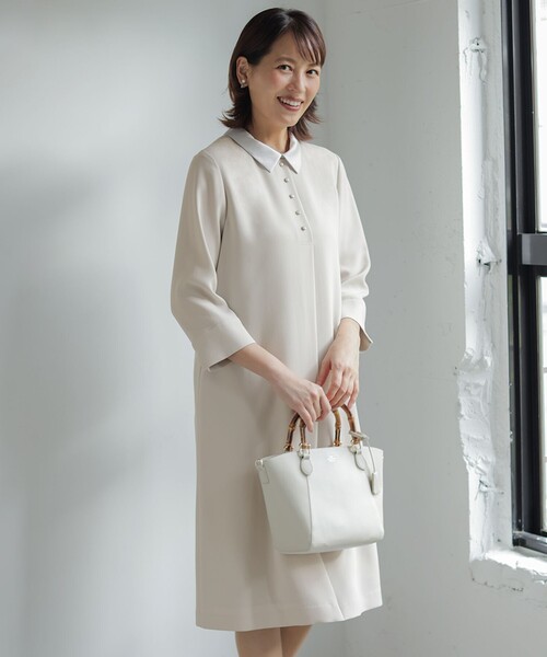 J.PRESS(ジェイプレス)の「【2way】セラテリーダブルクロス 襟付き ワンピース(ワンピース・レディース・ネイビー系/ベージュ系/ブラック系・7/9/11/13)」の1枚目の写真
