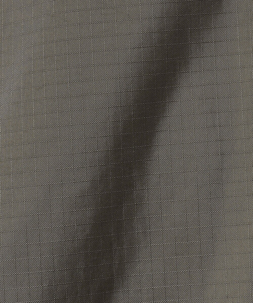 NANGA（ナンガ）の「NANGA/ナンガ AURORA TEX STAND COLLAR DOWNVEST（ダウンベスト・メンズ・ブラック/ベージュ/グレー/レモンイエロー・X-LARGE/LARGE/MEDIUM）」の7枚目の写真