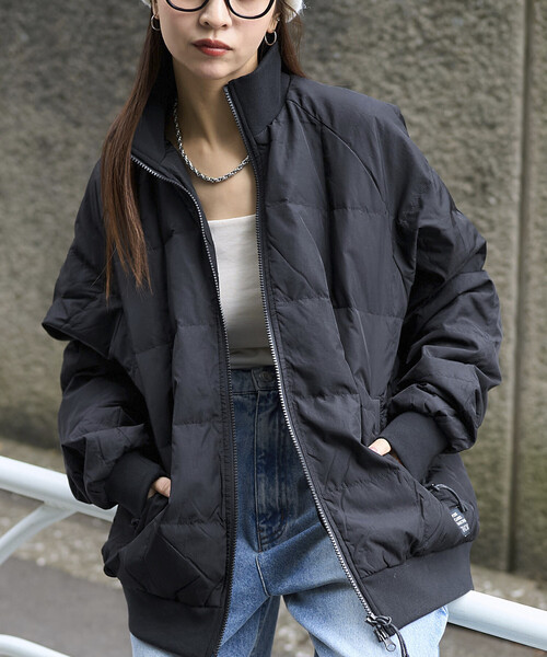 PUBLUX（パブリュクス）の「TAION/タイオン SC TRACK DOWN JKT　限定展開/スポーツ クラシック トラック ダウン ジャケット（ダウンジャケット/コート・レディース・ブラック/グレー・LARGE/MEDIUM/X-LARGE）」の6枚目の写真