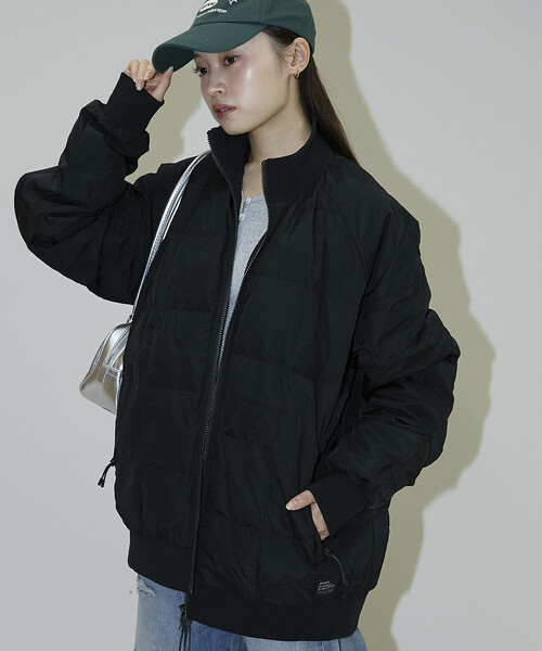 PUBLUX（パブリュクス）の「TAION/タイオン SC TRACK DOWN JKT　限定展開/スポーツ クラシック トラック ダウン ジャケット（ダウンジャケット/コート・レディース・ブラック/グレー・LARGE/MEDIUM/X-LARGE）」の21枚目の写真