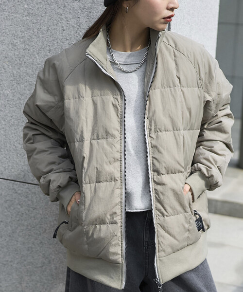 PUBLUX（パブリュクス）の「TAION/タイオン SC TRACK DOWN JKT　限定展開/スポーツ クラシック トラック ダウン ジャケット（ダウンジャケット/コート・レディース・ブラック/グレー・LARGE/MEDIUM/X-LARGE）」の3枚目の写真