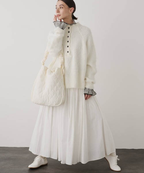 Libra Cue（リブラ キュー）の「モヘアタッチボトルネックプルオーバー（ニット/セーター・レディース・アイボリー/ブラック/グレー・FREE）」の7枚目の写真