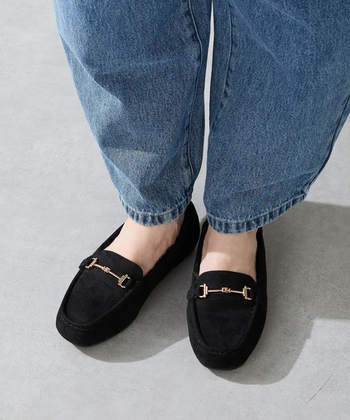 WA ORiental TRaffic（ダブルエーオリエンタルトラフィック）の「＼ ぽかぽか ボア スリッポン ／ムートン ビット モチーフ 付き ファー モカシン /52318（スリッポン・レディース・グレー/ブラック/グリーン・40/41/42/34/35/36/37/38/39/33/43）」の20枚目の写真