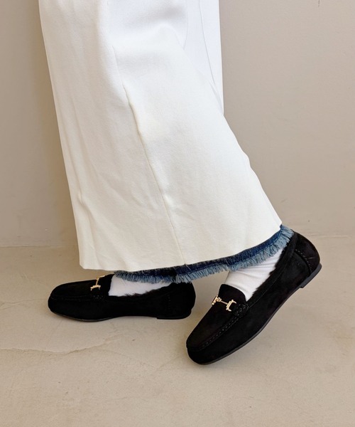 WA ORiental TRaffic（ダブルエーオリエンタルトラフィック）の「＼ ぽかぽか ボア スリッポン ／ムートン ビット モチーフ 付き ファー モカシン /52318（スリッポン・レディース・グレー/ブラック/グリーン・40/41/42/34/35/36/37/38/39/33/43）」の10枚目の写真