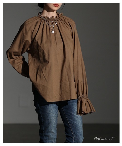 Sawa a la mode（サワアラモード）の「ベルスリーブフリルネックブラウス（シャツ/ブラウス・レディース・ホワイト/ブラウン/ブラック・FREE）」の4枚目の写真