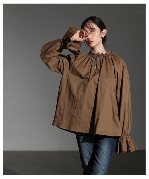 Sawa a la mode（サワアラモード）の「ベルスリーブフリルネックブラウス（シャツ/ブラウス・レディース・ホワイト/ブラウン/ブラック・FREE）」の6枚目の写真