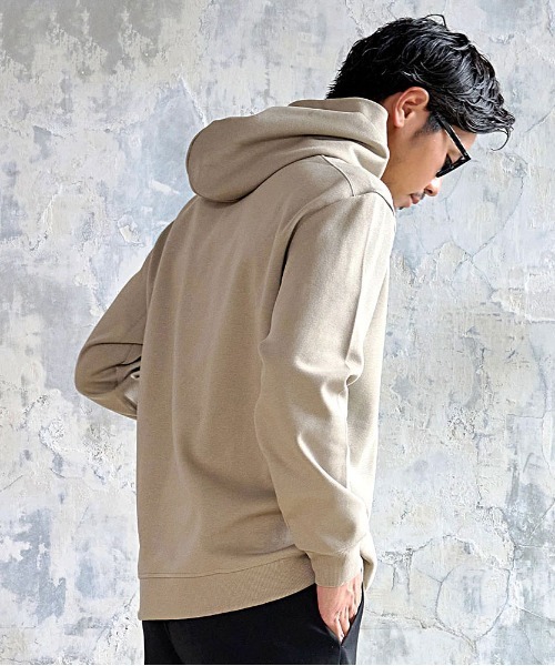 BENUSTA（ベヌスタ）の「『BENUSTA/ベヌスタ』フロントボタンプルオーバーパーカー【GC】（パーカー・メンズ・グレー/ベージュ/ブラック・3L/XL）」の11枚目の写真