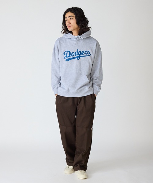 MLB（メジャーリーグベースボール）の「MLB/エムエルビー PRINT LOGO HOODIE ワッペンデザイン ドロップショルダープルオーバーパーカー（パーカー・メンズ・グレー/ブラウン/ネイビー・M/XL/L）」の10枚目の写真